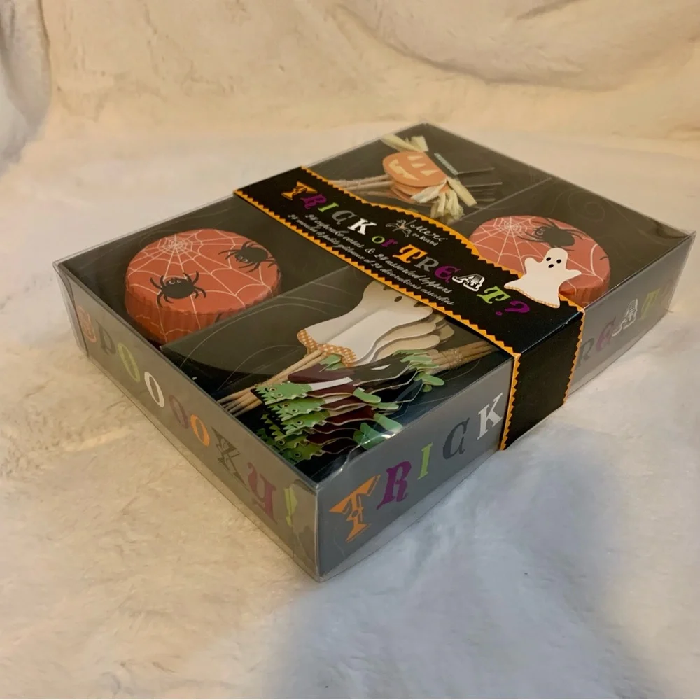 NEW Meri Meri Trick or Treat Halloween Cupcake Decorating Kit - Make 24 Cupcakes
